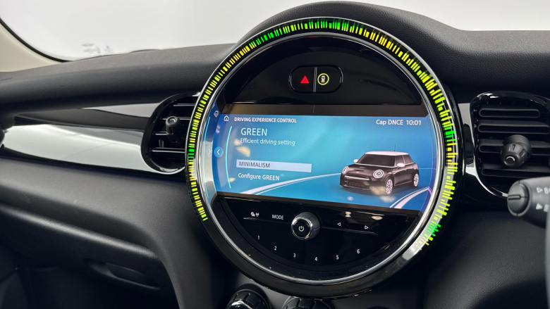 MINI Hatchback 1.5 Cooper Classic 5dr Auto Petrol Hatchback